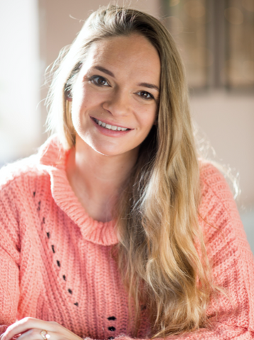 Louise Murray health coach smiling